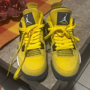 Jordan Kids Sneakers Yellow Black Retro 4’s